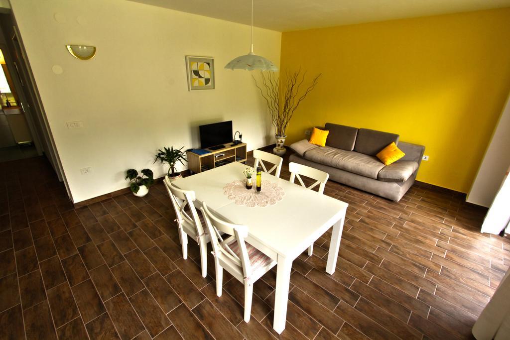 Apartments Maligoj Tolmin Bilik gambar